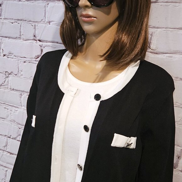 KARL LAGERFELD - Classic Karl - Black cardigan with contrasting white trim - Picture 8 of 12